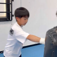 動画サムネイル