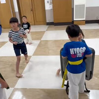 動画サムネイル